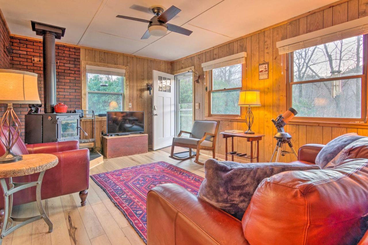 Peaceful Spruce Pine Cabin On 8 Acres With 2 Decks! Zewnętrze zdjęcie